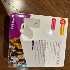 NetGear Powerline 2000